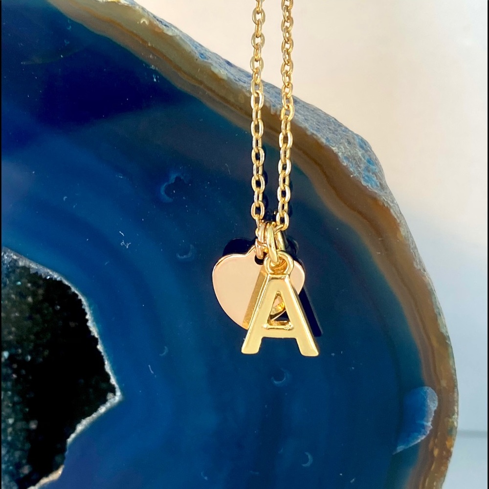 gold initial and heart charm necklace